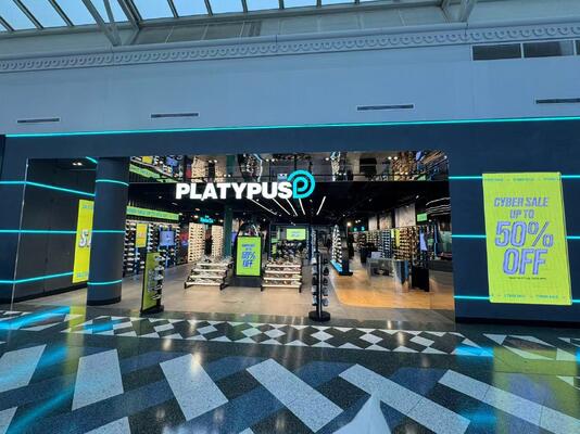 Outdoor LED Window Display Signs Featuring Wide Viewing Angle and Aluminum Frame Ensuring Effective Visual Communication